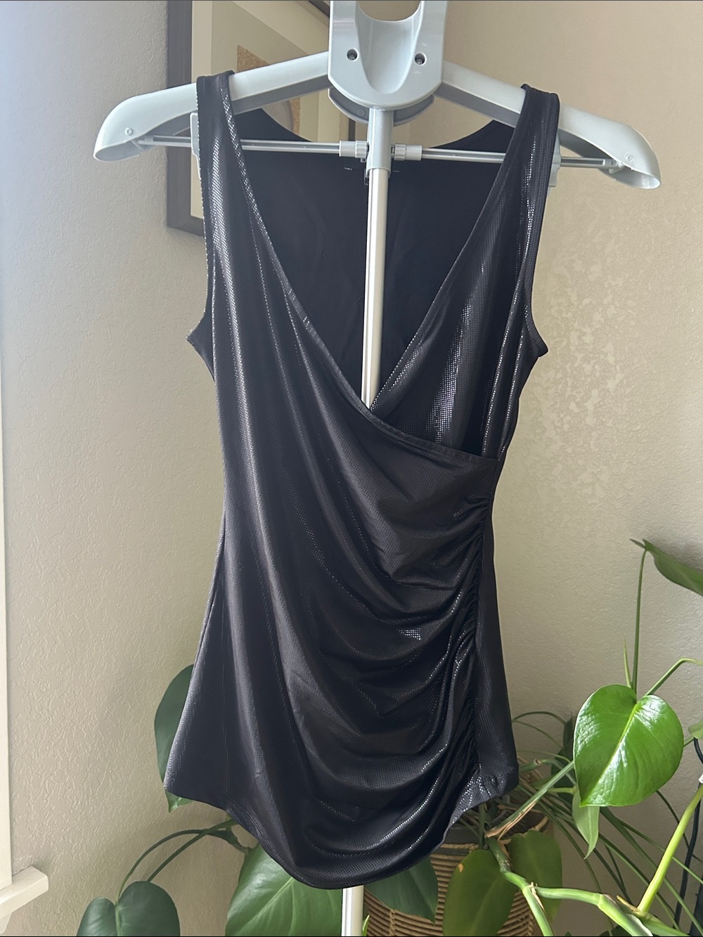 Express Black Sleeveless Draped V-Neck Camisole